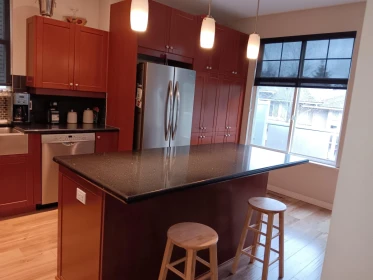 Kitchen Island Photo of 5776 149 Street, Surrey, BC