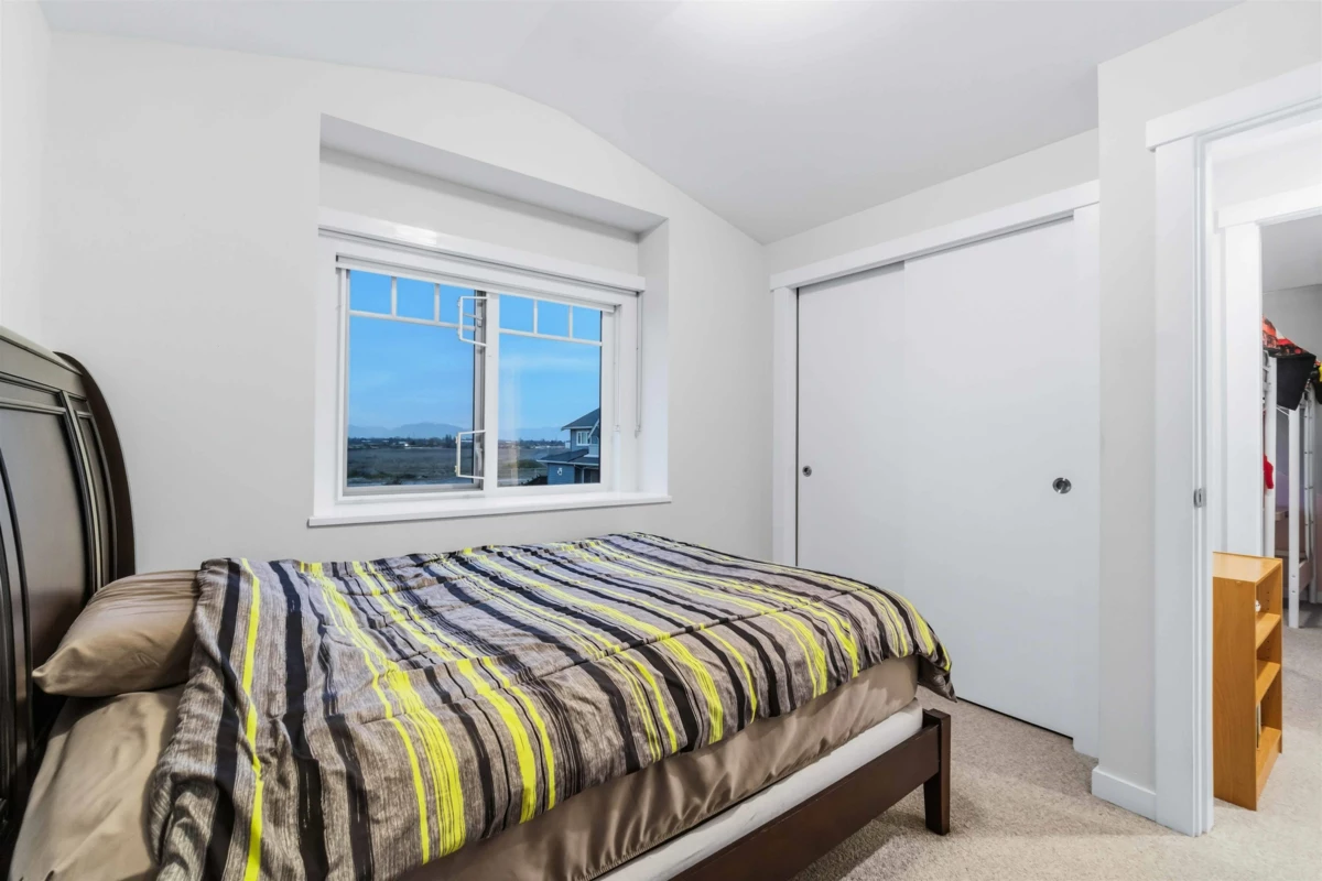 Mudroom Photo of 4688 Hazelnut Way, Tsawwassen, BC