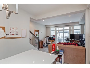 Kitchen Island Photo of 35 8413 Midtown Way, Chilliwack, BC