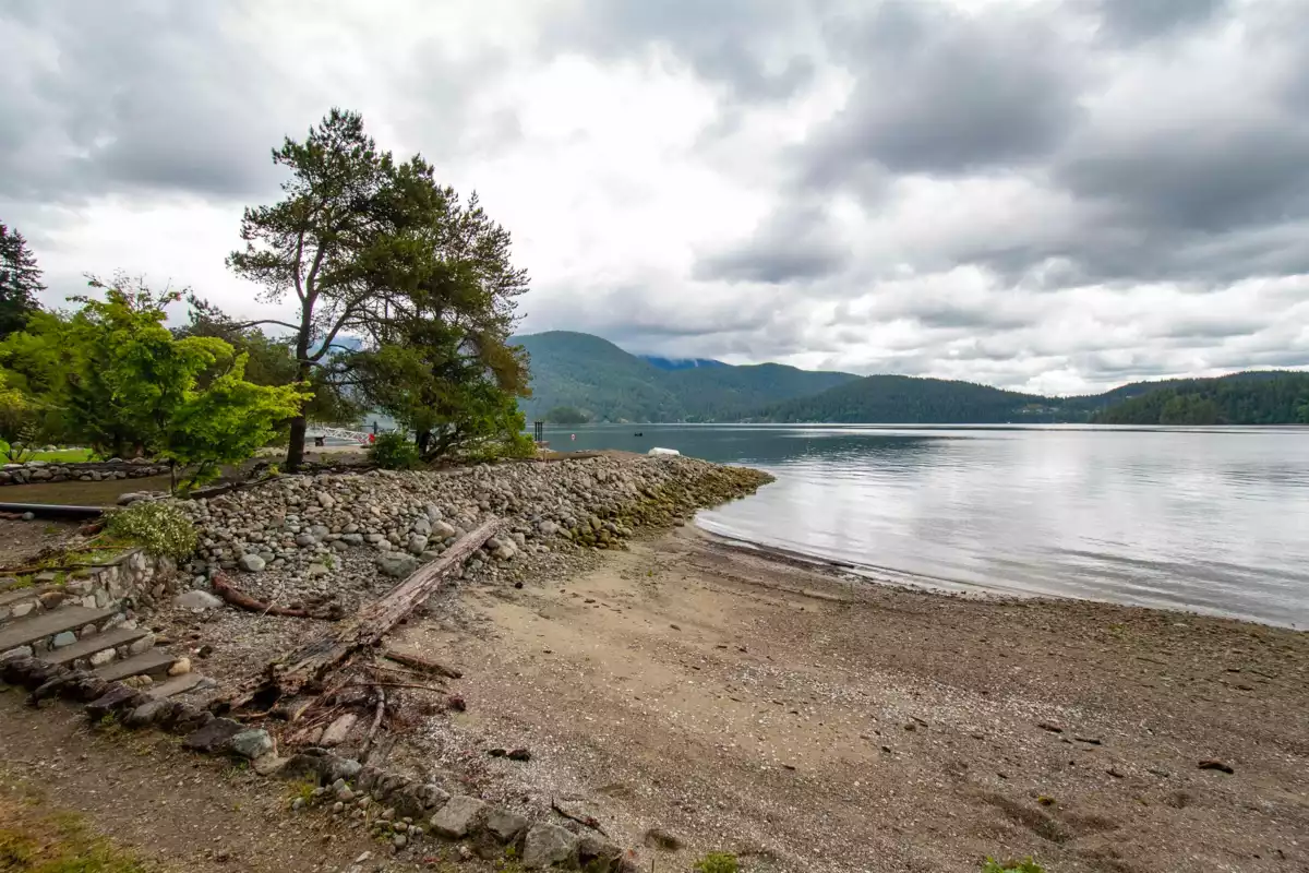 Hallway Photo of 5293 Indian River Drive, North Vancouver, BC