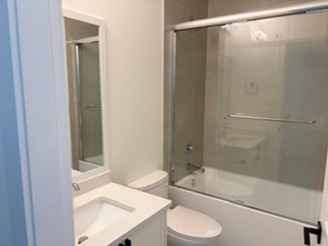 Walk-In Closet Photo of 25 32970 Tunbridge Avenue, Mission, BC