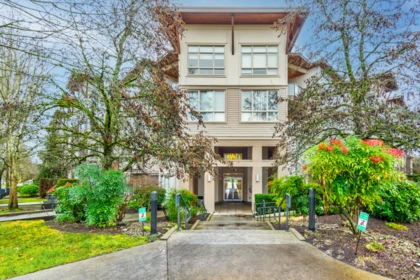 410 15918 26 Avenue, Surrey, BC, Surrey — Apartment/Condo for sale
