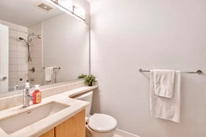 Hallway Photo of 410 15918 26 Avenue, Surrey, BC