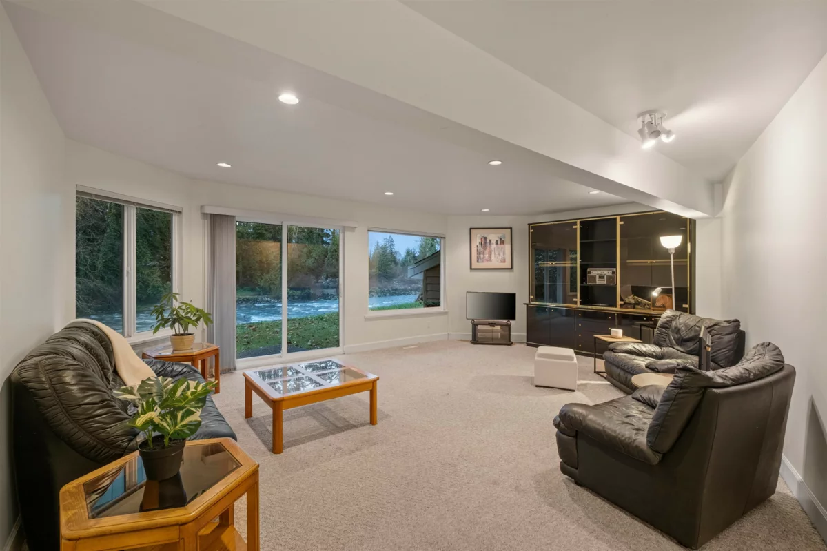Garage Interior Photo of 682 Seymour Boulevard, North Vancouver, BC