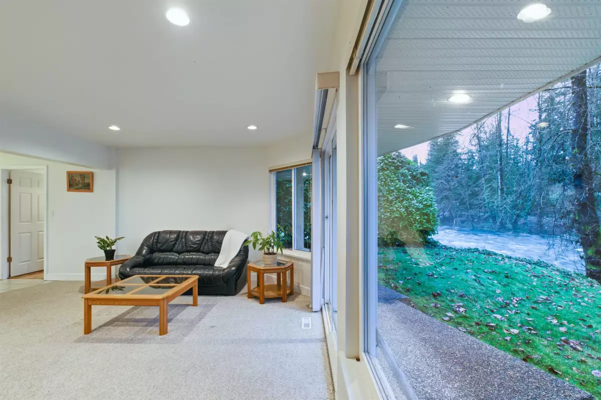 Outdoor Deck Photo of 682 Seymour Boulevard, North Vancouver, BC