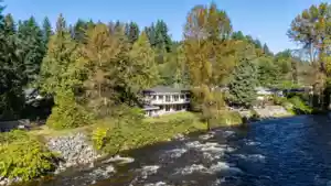 682 Seymour Boulevard, North Vancouver, BC