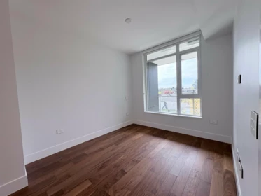 Breakfast Nook Photo of 405 389 W 59th Avenue, Vancouver, BC