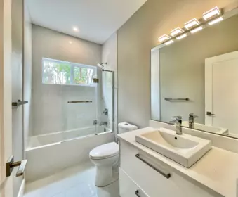 Guest Bathroom Photo of 2061 Twin Creeks Road, Langdale, BC