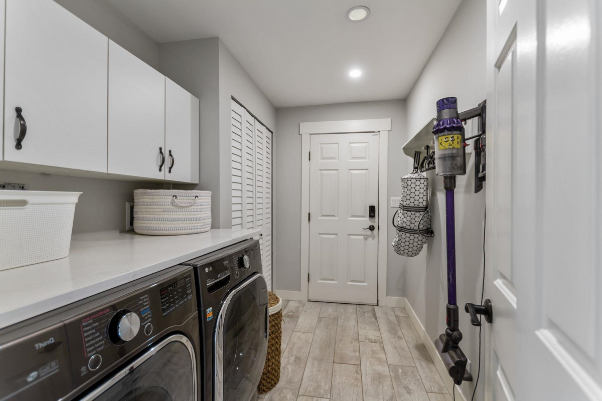 Mudroom Photo of 4668 55a Street, Delta, BC