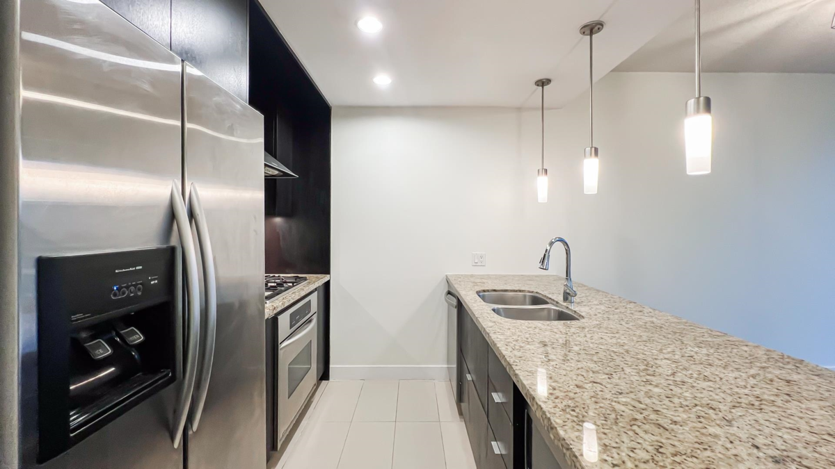 Kitchen Photo of 905 7088 18th Avenue, Burnaby, BC