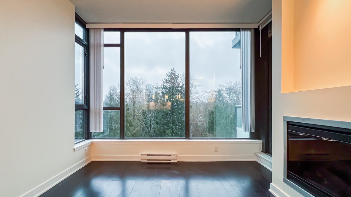 Living Room Photo of 905 7088 18th Avenue, Burnaby, BC