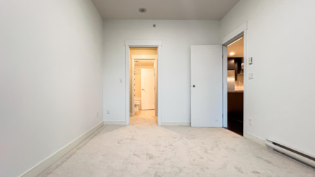 Primary Bedroom Photo of 905 7088 18th Avenue, Burnaby, BC
