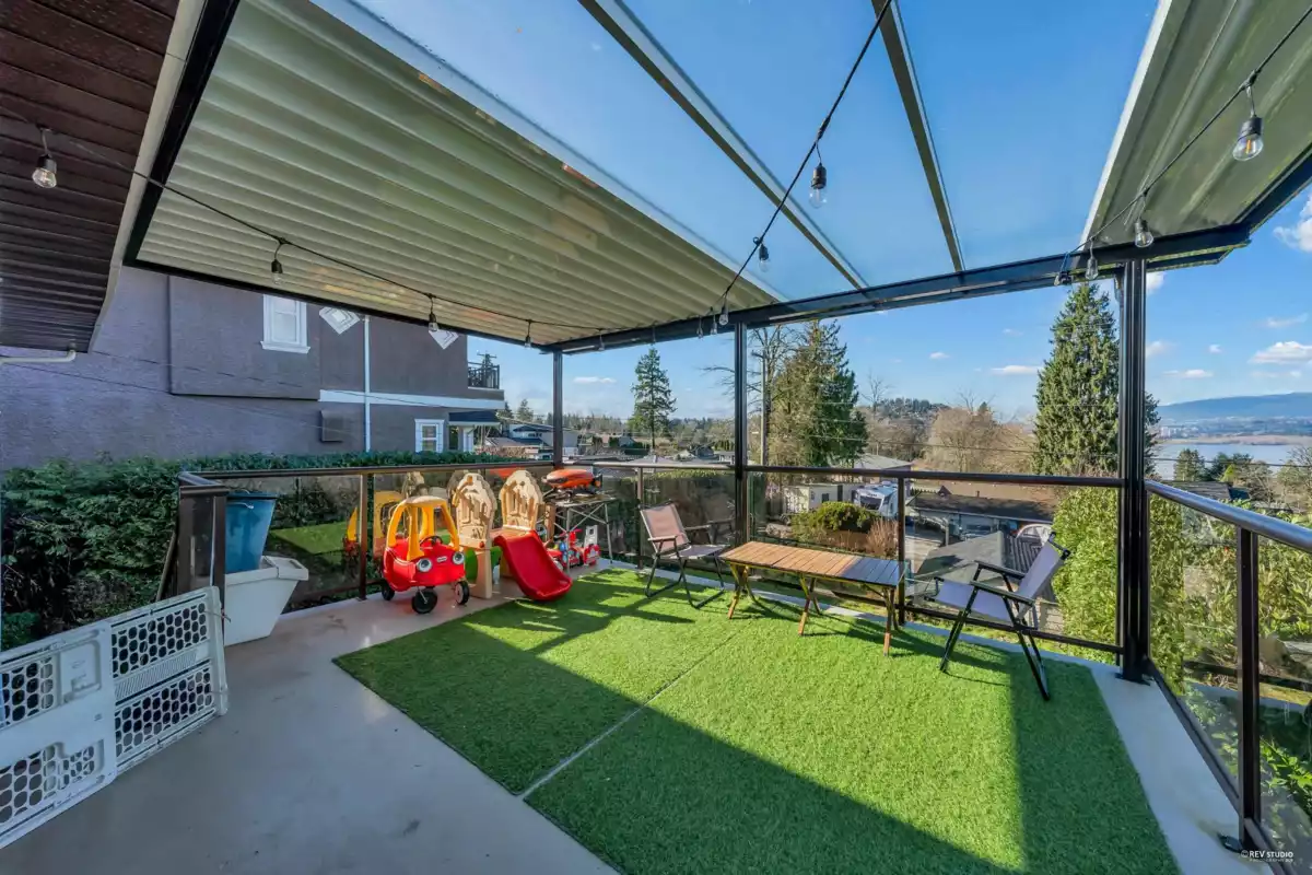 Laundry Room Photo of 7247 Barnet Road, Burnaby, BC