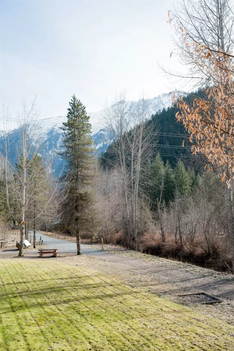 Garden / Landscaping Photo of 101 1490 Highway 99, Pemberton, BC