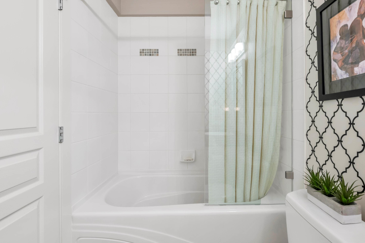 Staircase Photo of 306 15357 17a Avenue, Surrey, BC