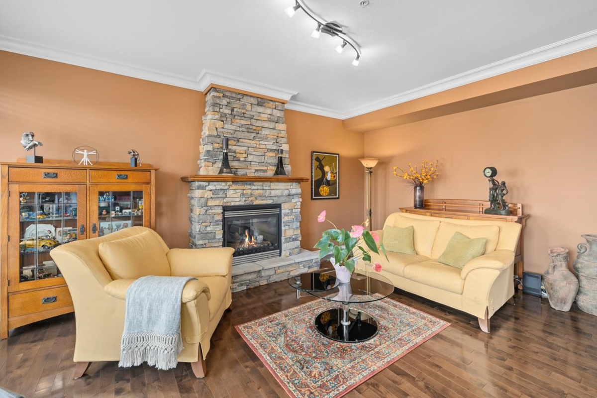 Breakfast Nook Photo of 26 36260 Mckee Road, Abbotsford, BC