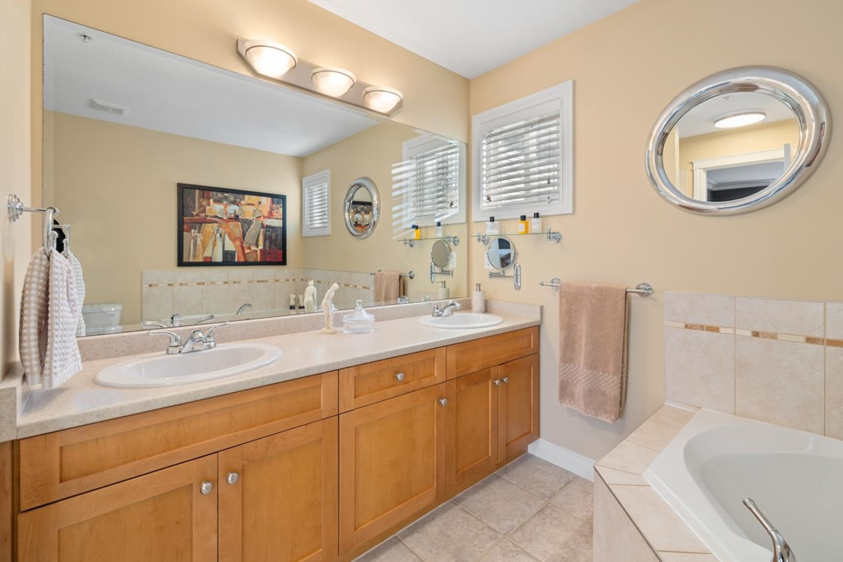 Mudroom Photo of 26 36260 Mckee Road, Abbotsford, BC