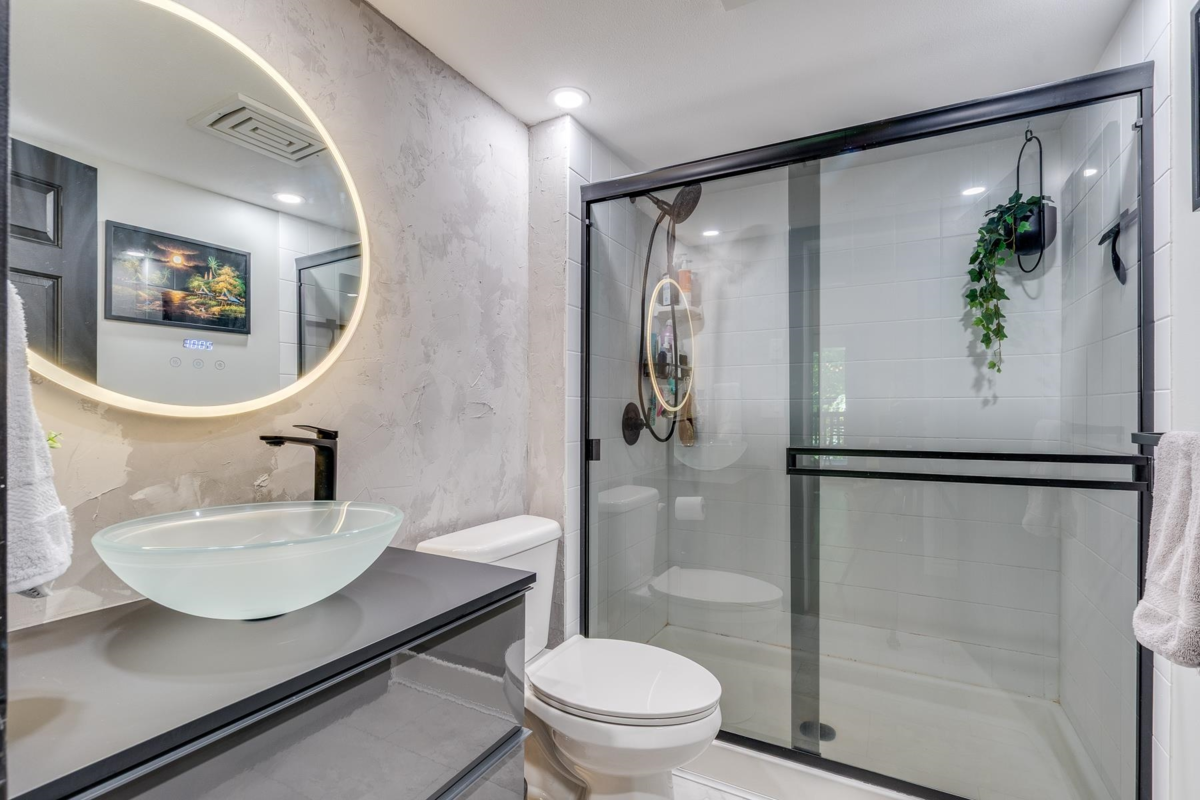 Bedroom 3 Photo of 212 22233 River Road, Maple Ridge, BC