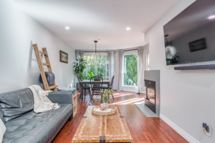 212 22233 River Road, Maple Ridge, BC, West Central — 2 bed apartment/condo for sale