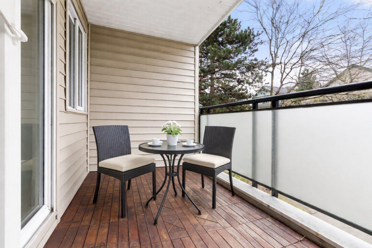 Breakfast Nook Photo of 308 1823 E Georgia Street, Vancouver, BC
