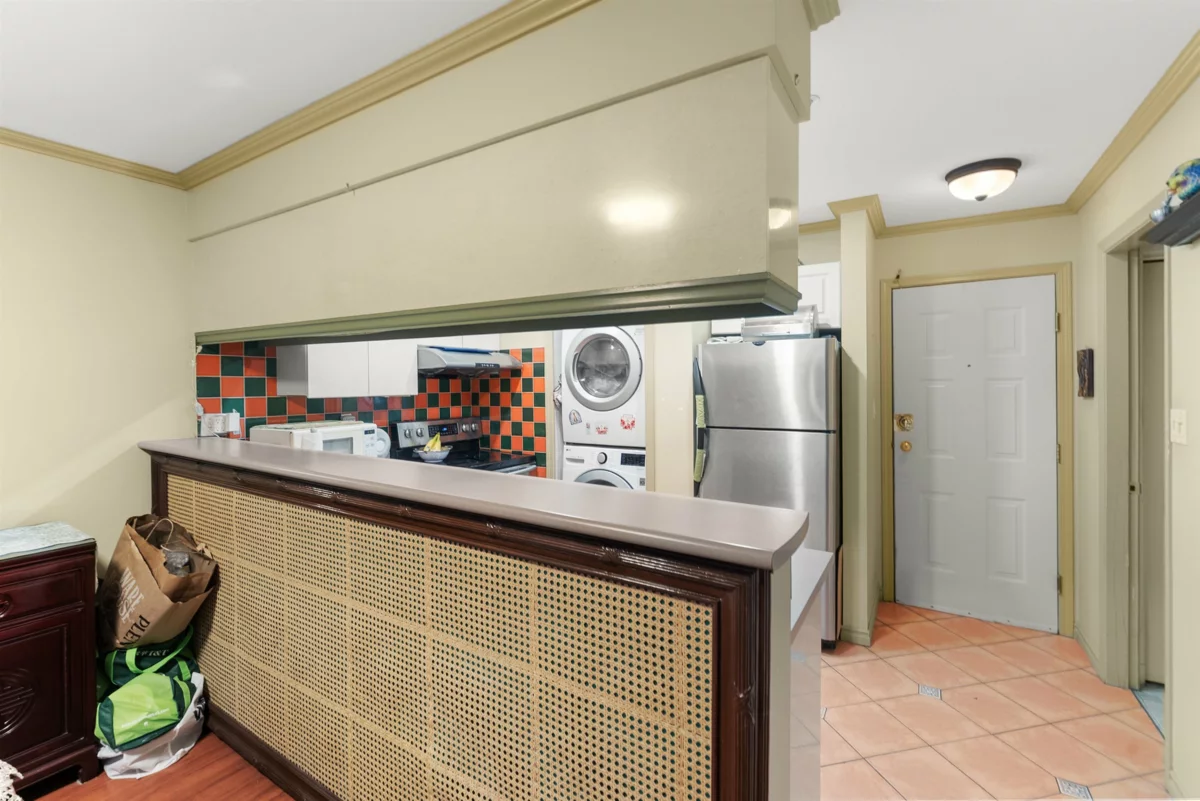 Guest Bathroom Photo of 308 1823 E Georgia Street, Vancouver, BC