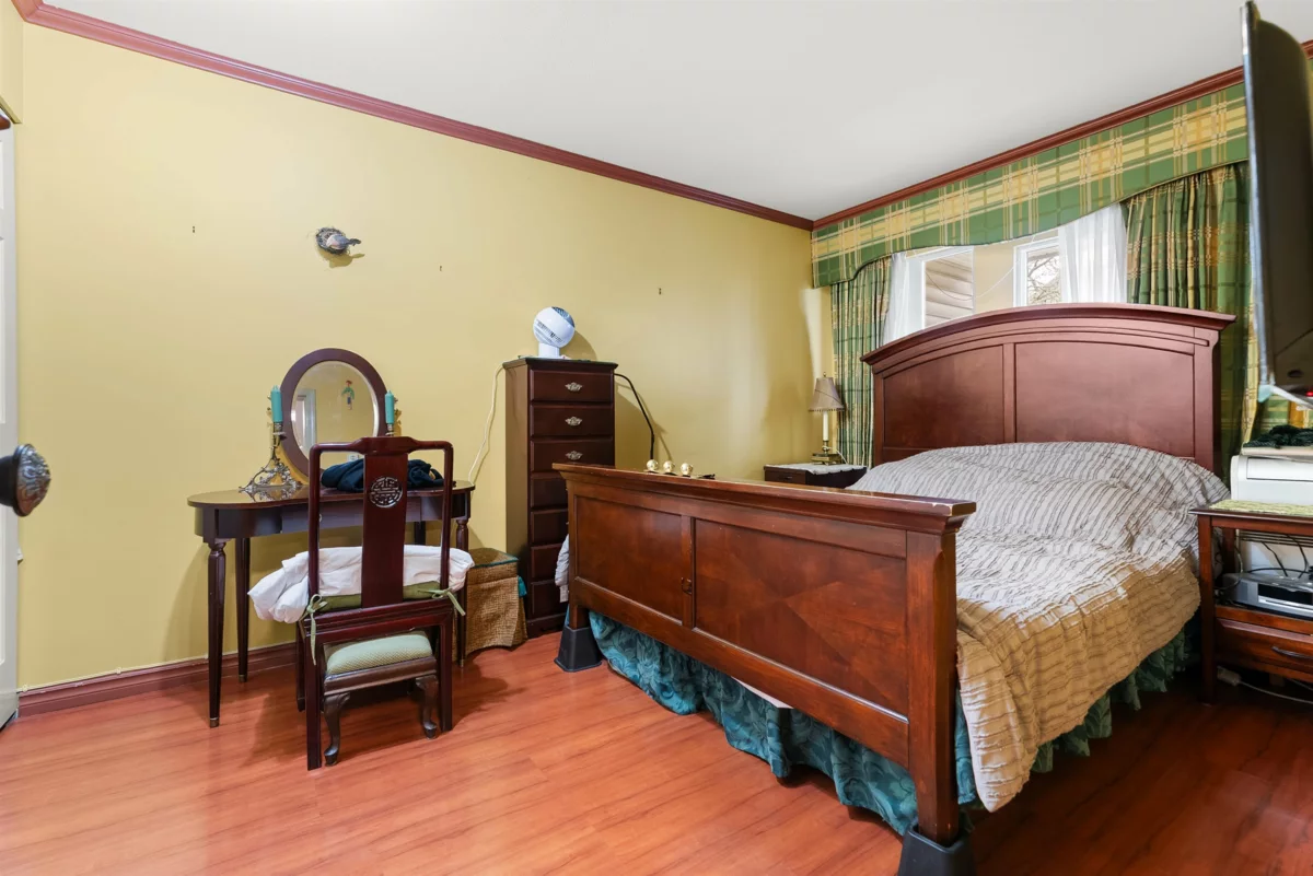 Laundry Room Photo of 308 1823 E Georgia Street, Vancouver, BC