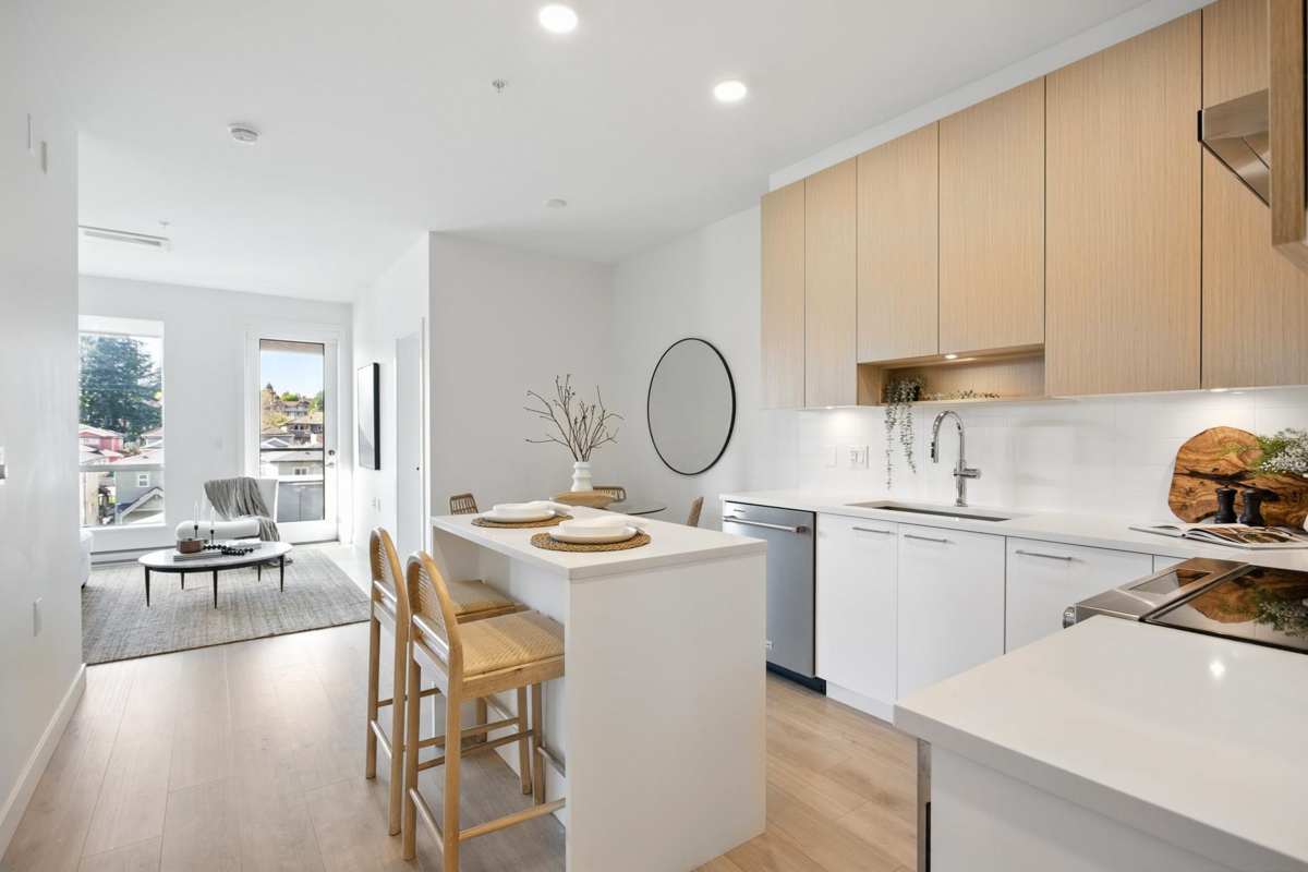 Kitchen Photo of 321 7599 15th Street, Burnaby, BC