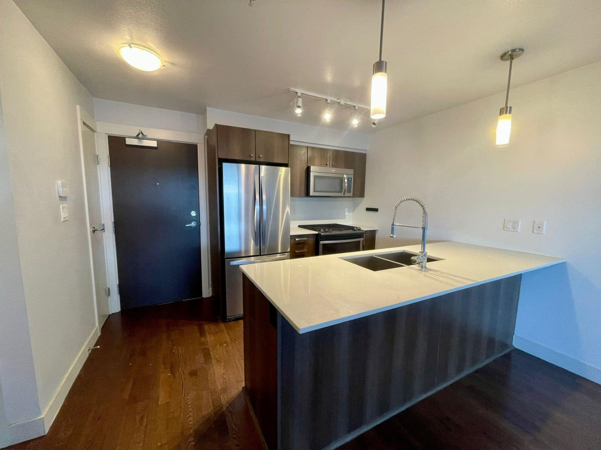 Family Room Photo of 121 7058 14th Avenue, Burnaby, BC