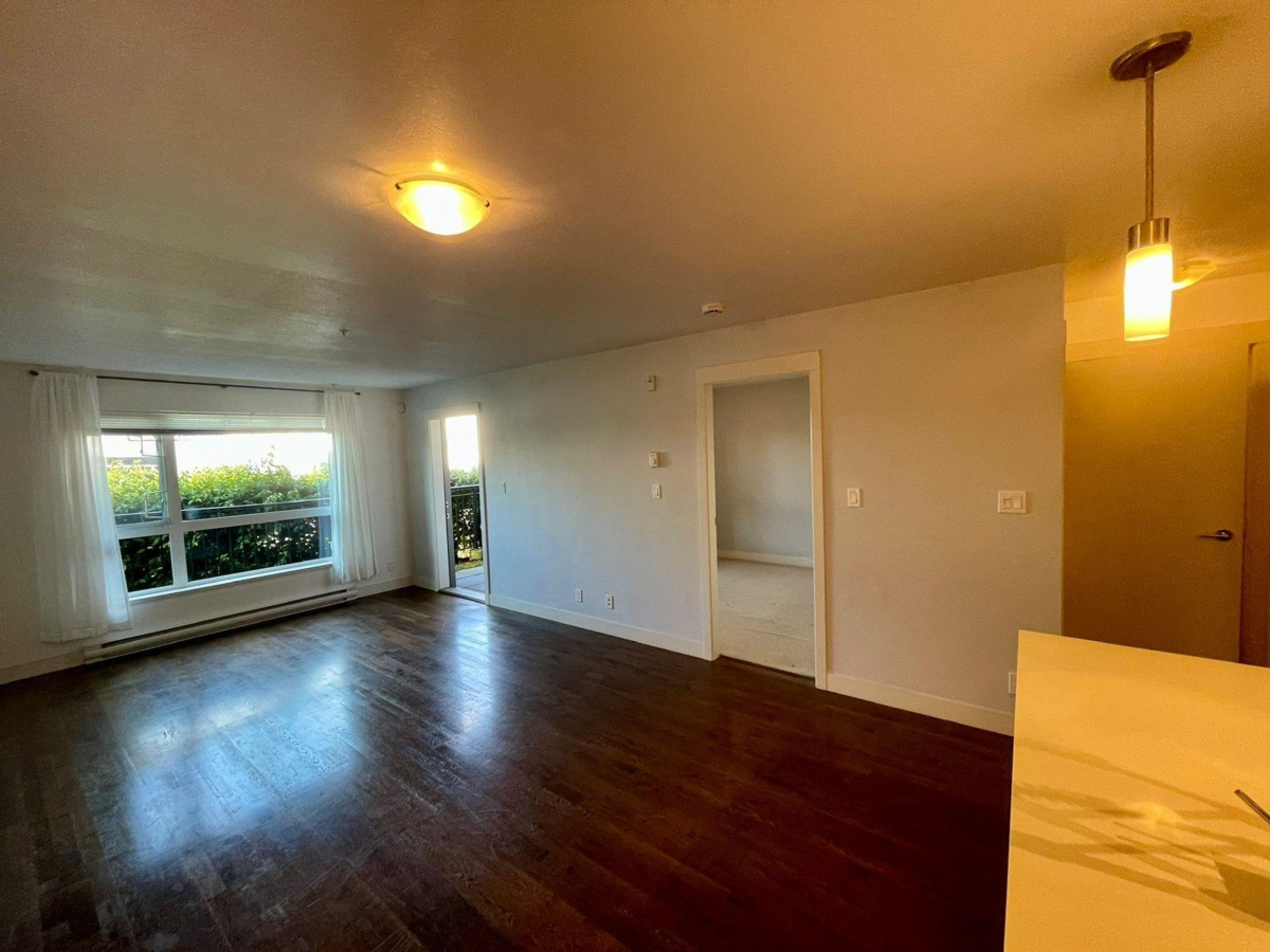 Kitchen Photo of 121 7058 14th Avenue, Burnaby, BC