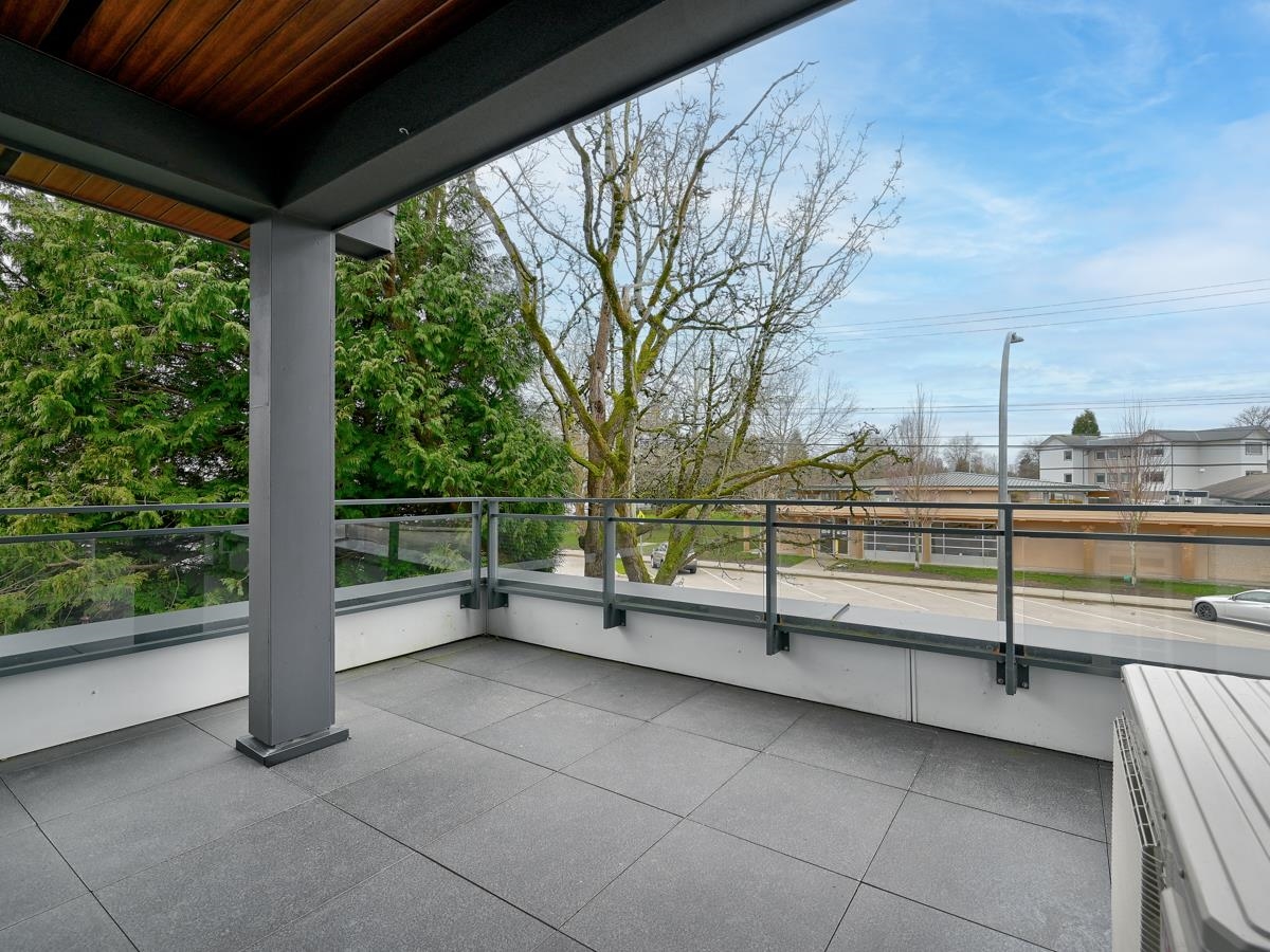 Basement Recreation Room Photo of 107 4686 51 Street, Delta, BC