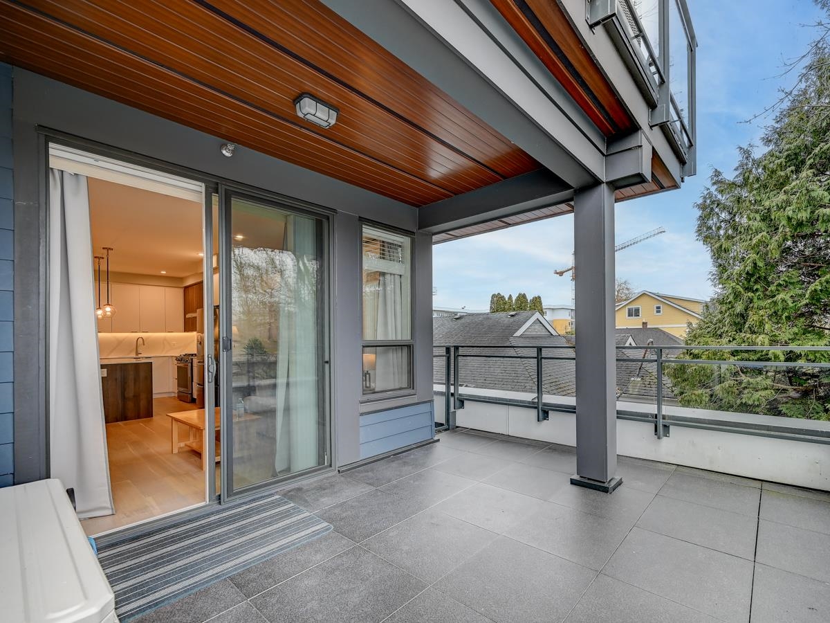 Laundry Room Photo of 107 4686 51 Street, Delta, BC