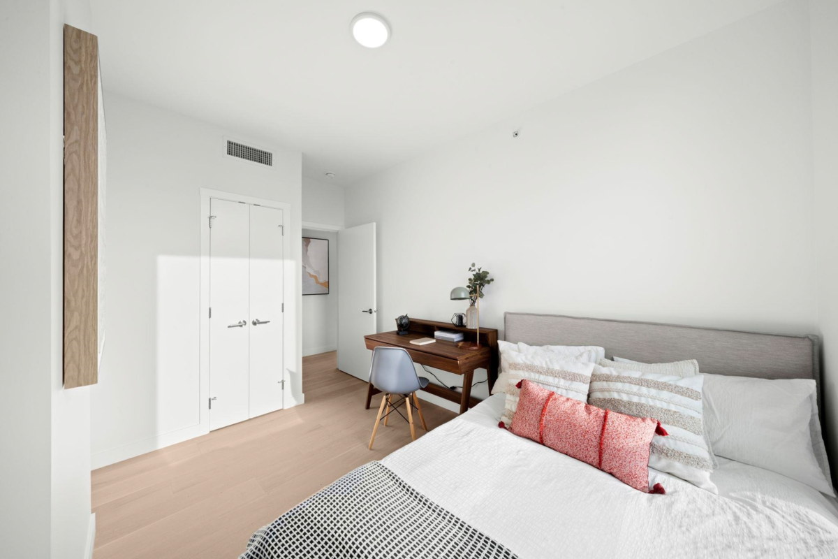 Hallway Photo of 305 5212 Cambie Street, Vancouver, BC