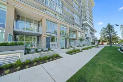 8 13350 Central Avenue, Surrey, BC
