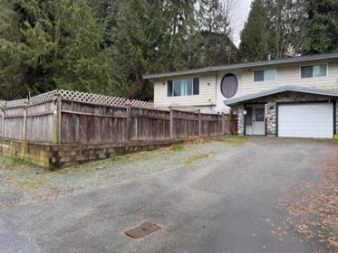 33368 Knight Avenue, Mission, BC, Mission — Single Family Residence for sale