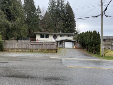 33368 Knight Avenue, Mission, BC, Mission — Single Family Residence for sale