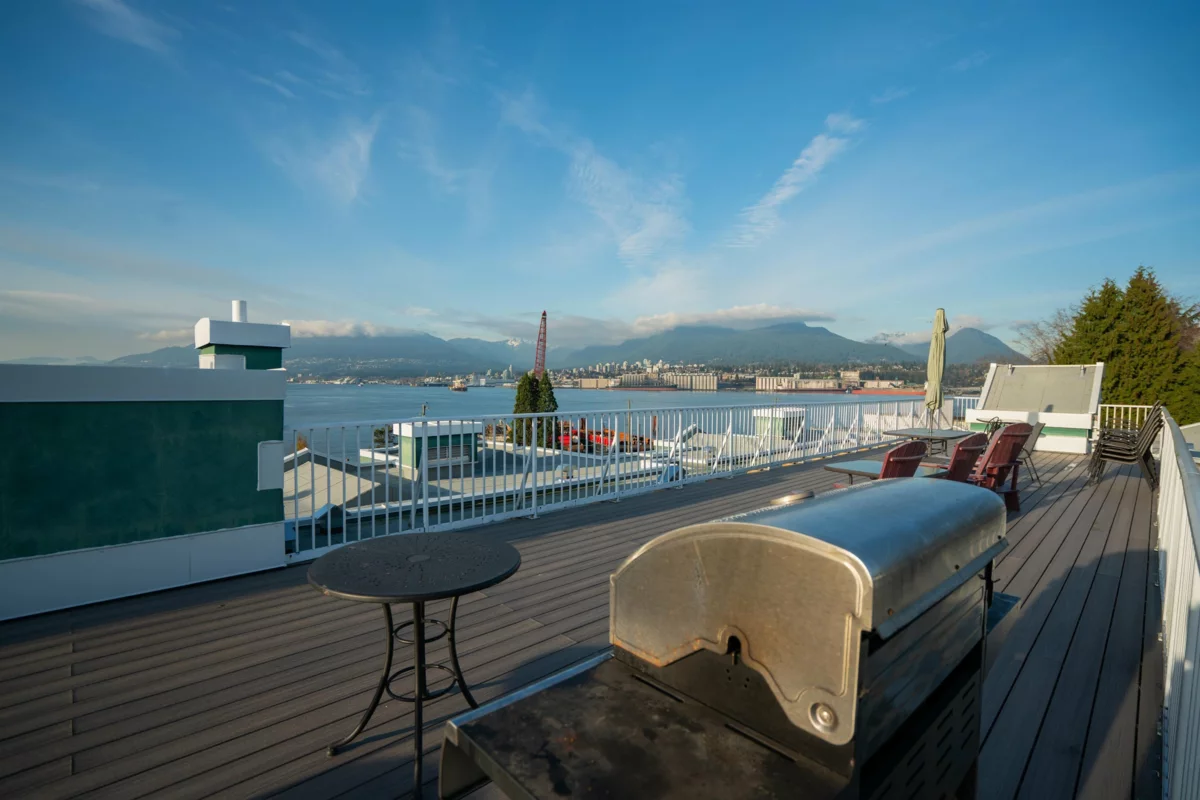 Entry Foyer Photo of 207 2211 Wall Street, Vancouver, BC