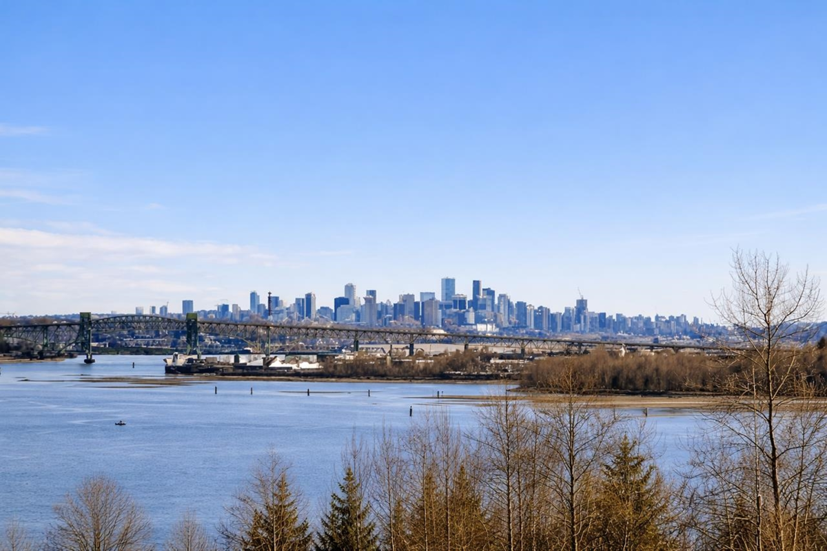 Hot Tub / Spa Photo of 416 3629 Deercrest Drive, North Vancouver, BC