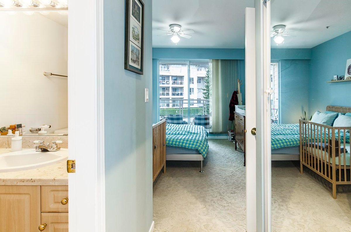 Office / Den Photo of 416 3629 Deercrest Drive, North Vancouver, BC