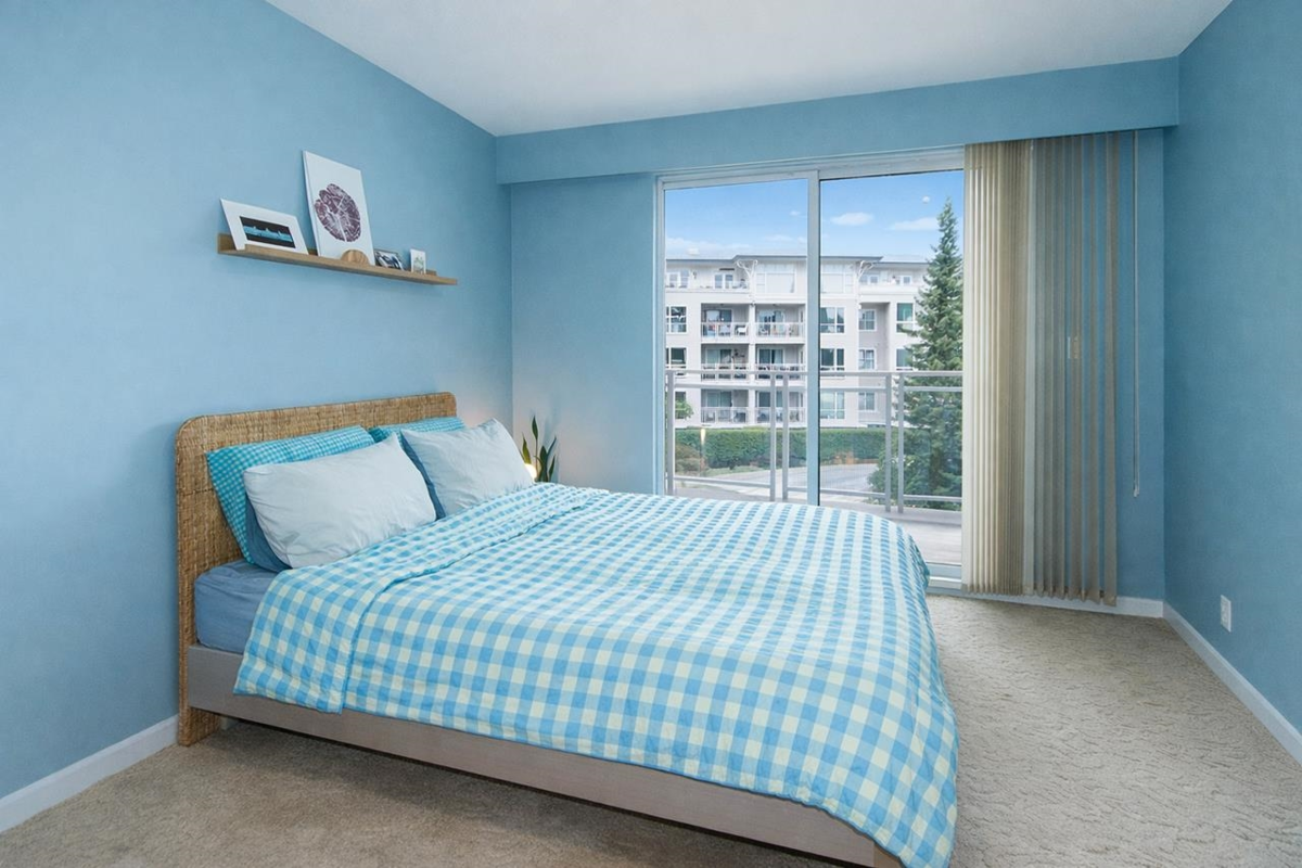 Powder Room Photo of 416 3629 Deercrest Drive, North Vancouver, BC