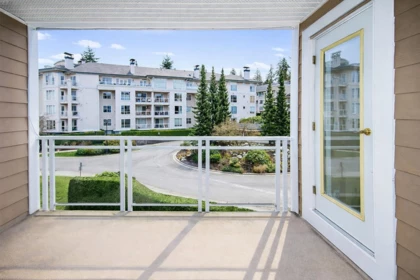 416 3629 Deercrest Drive, North Vancouver, BC