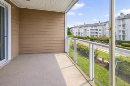 Hallway Photo of 416 3629 Deercrest Drive, North Vancouver, BC