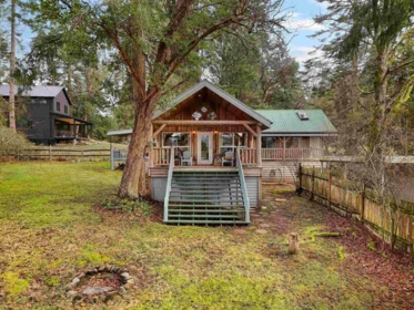 421 Sunset Place, Mayne Island, BC, Mayne Island — Single Family Residence for sale