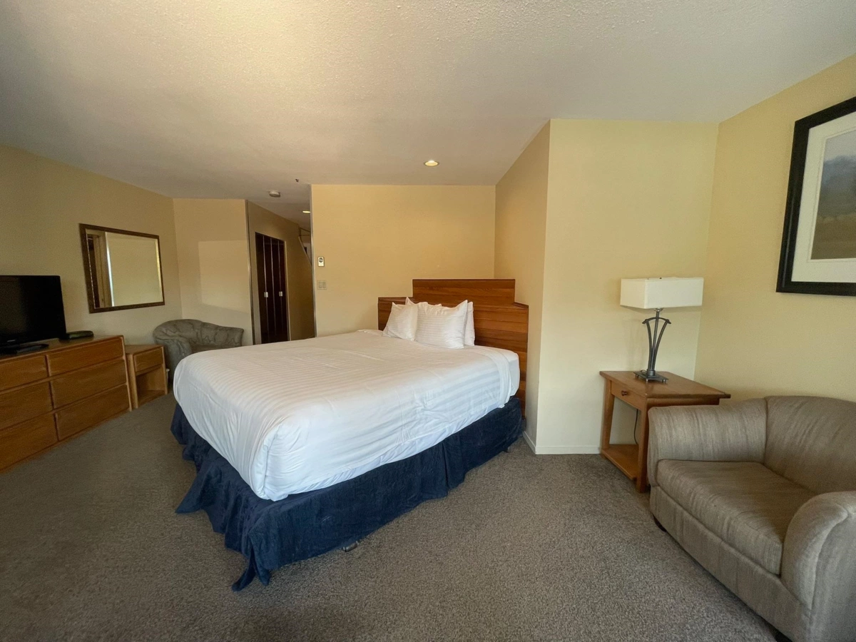 Outdoor Patio Photo of Week 50 4321 Village Gate Boulevard, Whistler, BC