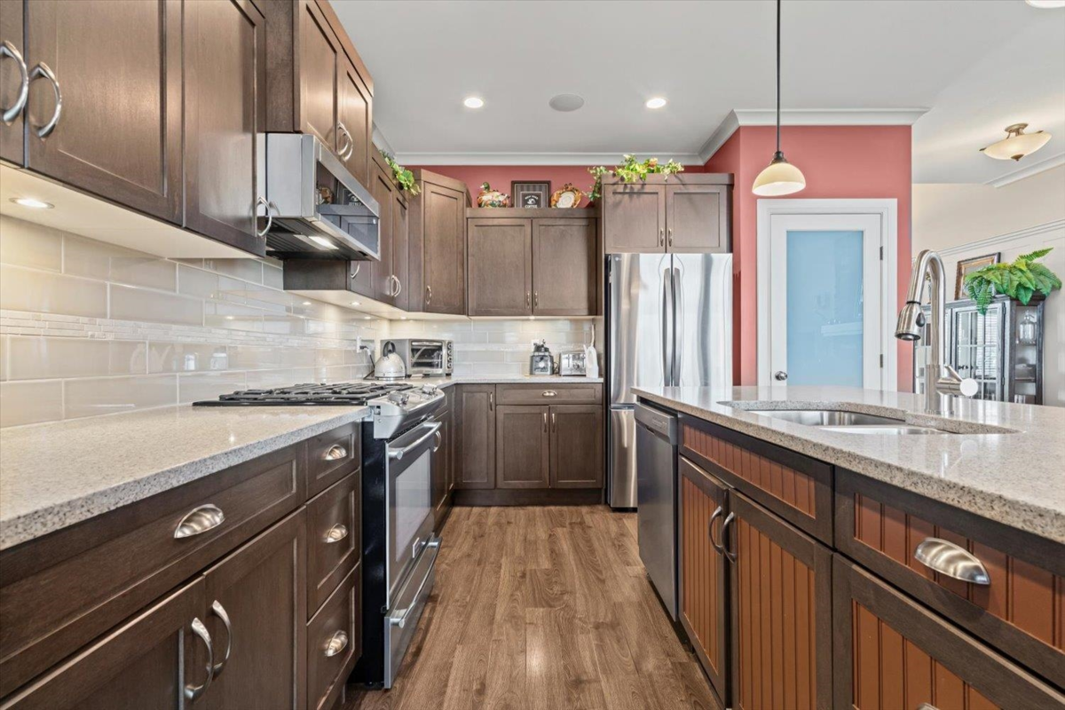 Breakfast Nook Photo of 5440 Chinook Street, Chilliwack, BC