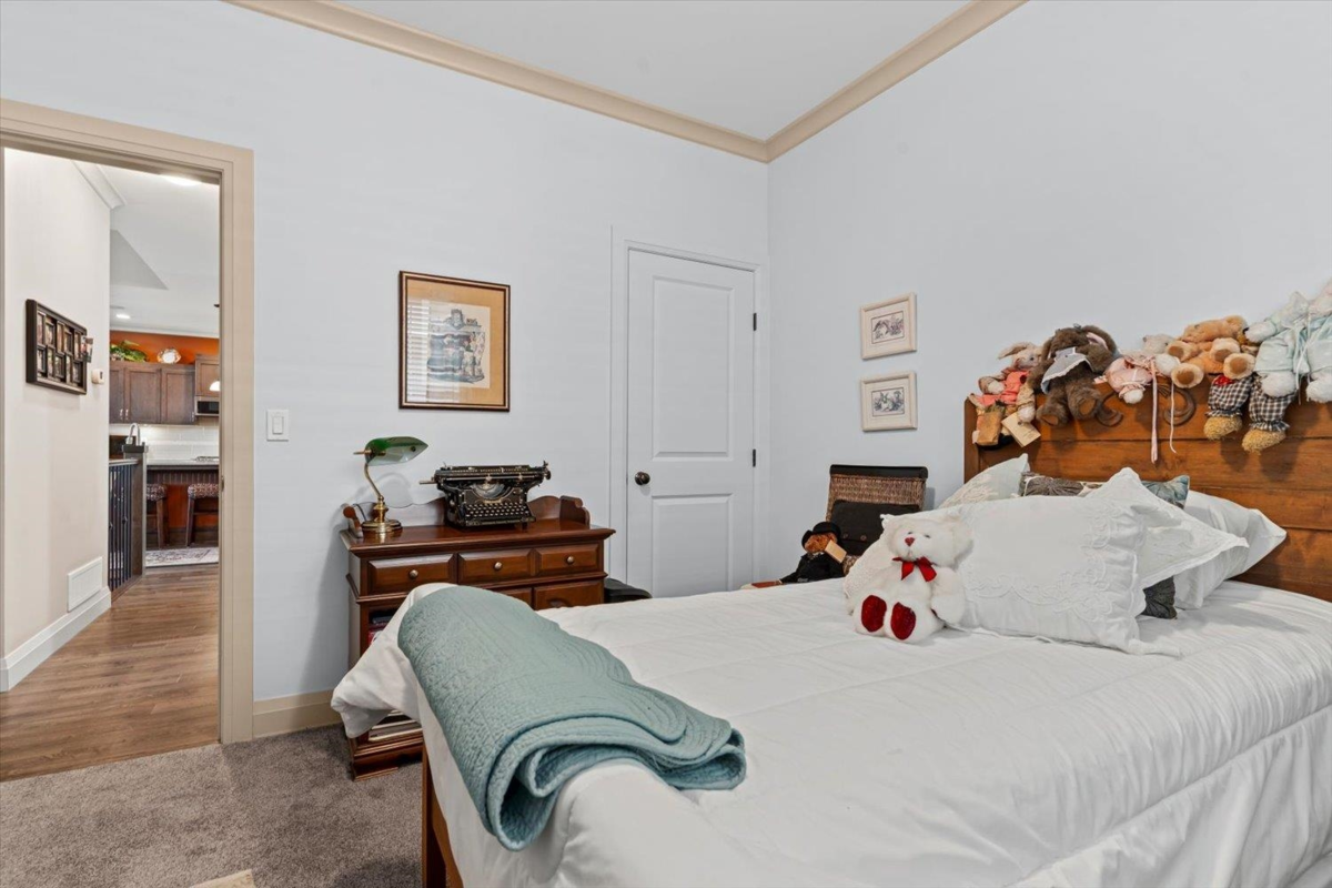 Outdoor Patio Photo of 5440 Chinook Street, Chilliwack, BC