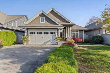 5440 Chinook Street, Chilliwack, BC, Chilliwack — Single Family Residence for sale