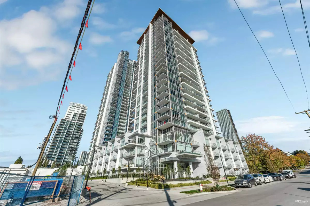 Hot Tub / Spa Photo of 1807 2351 Beta Avenue, Burnaby, BC