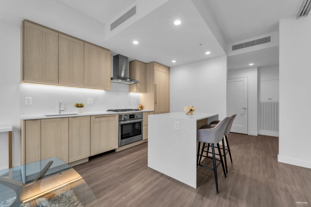 Kitchen Photo of 1807 2351 Beta Avenue, Burnaby, BC