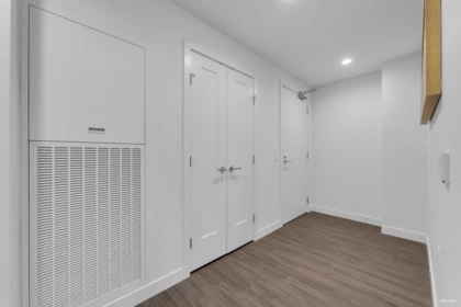 Guest Bathroom Photo of 1807 2351 Beta Avenue, Burnaby, BC