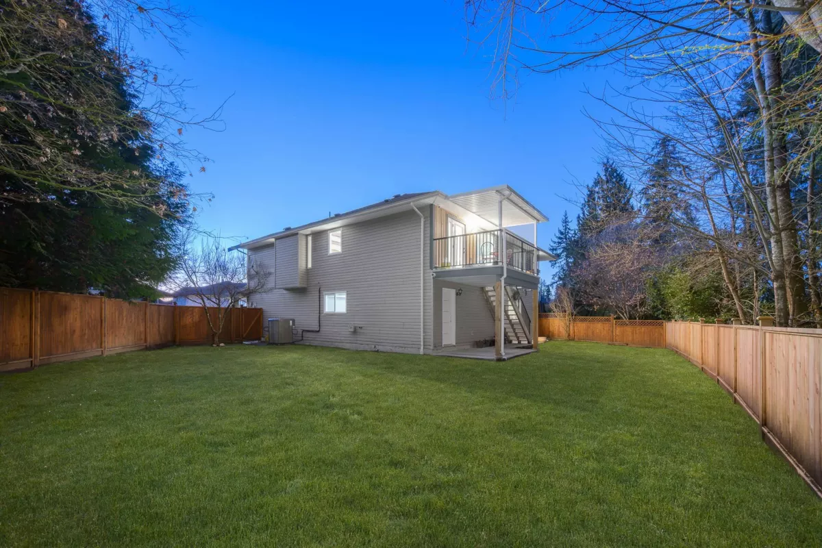 Community Amenities Photo (Clubhouse) of 23811 115a Avenue, Maple Ridge, BC